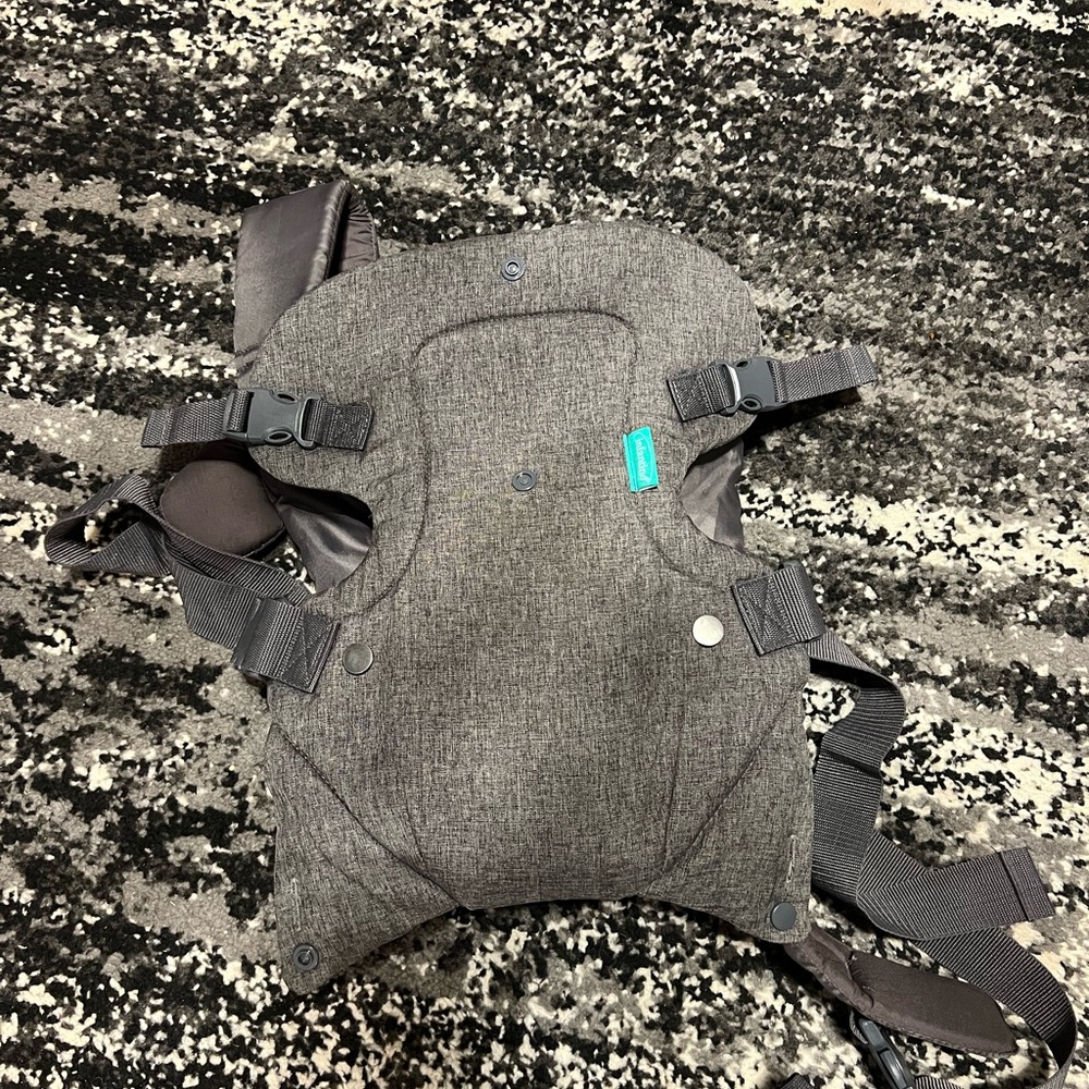 Infentino Gray Baby